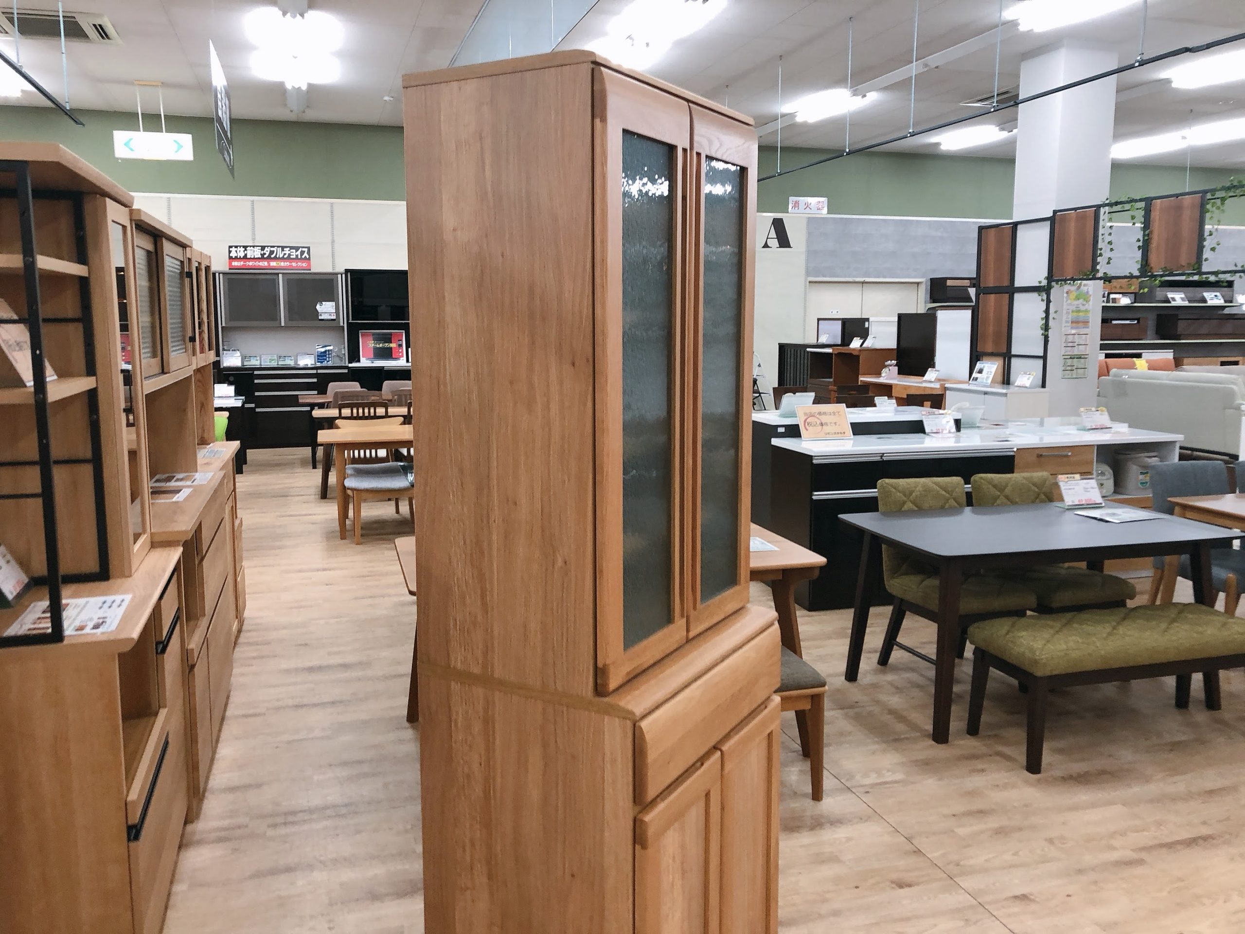 オーク材のスマートなダイニングボード メーカー生産中止のため特価 種田家具 雑貨 Zakkashop 山口県 山口市 下松市 タネダのギフト オーク材のスマートなダイニングボード メーカー生産中止のため特価 種田家具 雑貨 Zakkashop 山口県 山口市 下松市 タネダのギフト